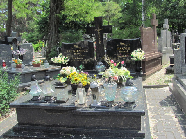 Grób Marianna Zackiewicz
