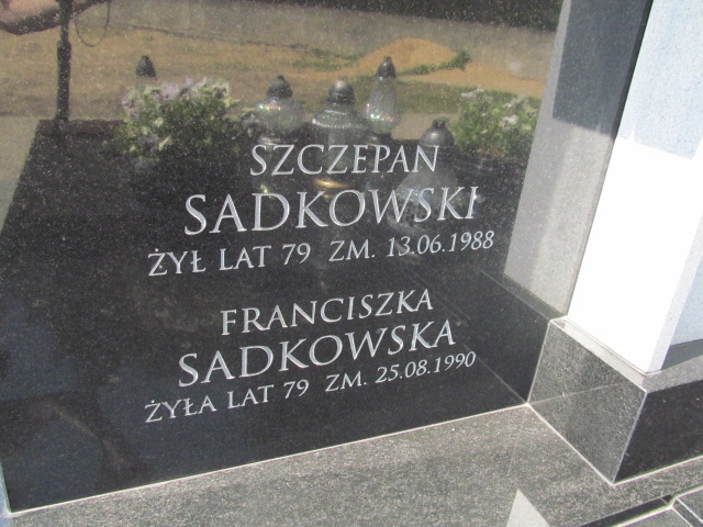 Szczepan Sadkowski 1909 Łaskarzew - Grobonet - Wyszukiwarka osób pochowanych