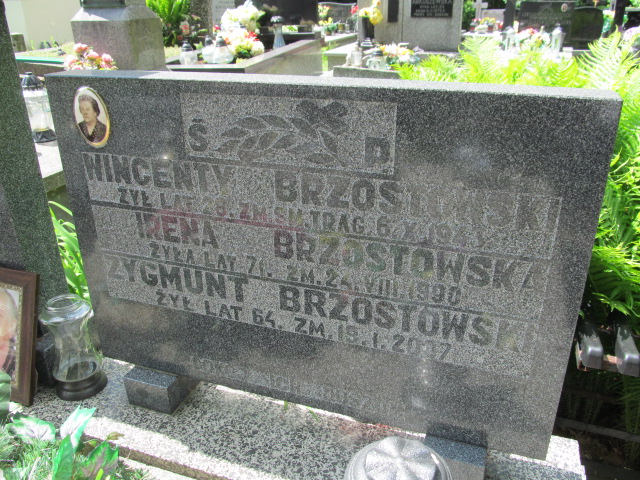 Zygmunt Marian Brzostowski 1942 Łaskarzew - Grobonet - Wyszukiwarka osób pochowanych