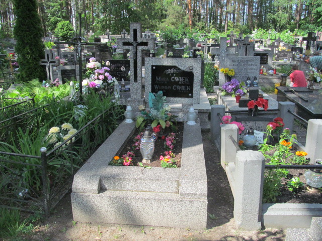 Grób Marianna Maria Ćwiek