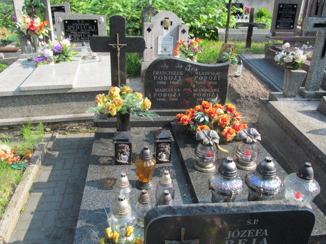 Grób Franciszek Poboży