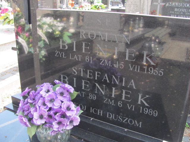 Roman Bieniek 1894 Łaskarzew - Grobonet - Wyszukiwarka osób pochowanych