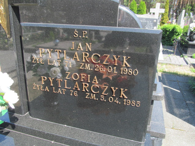 Janina Kurowska 1943 Łaskarzew - Grobonet - Wyszukiwarka osób pochowanych